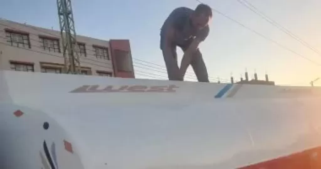 خط أحمر