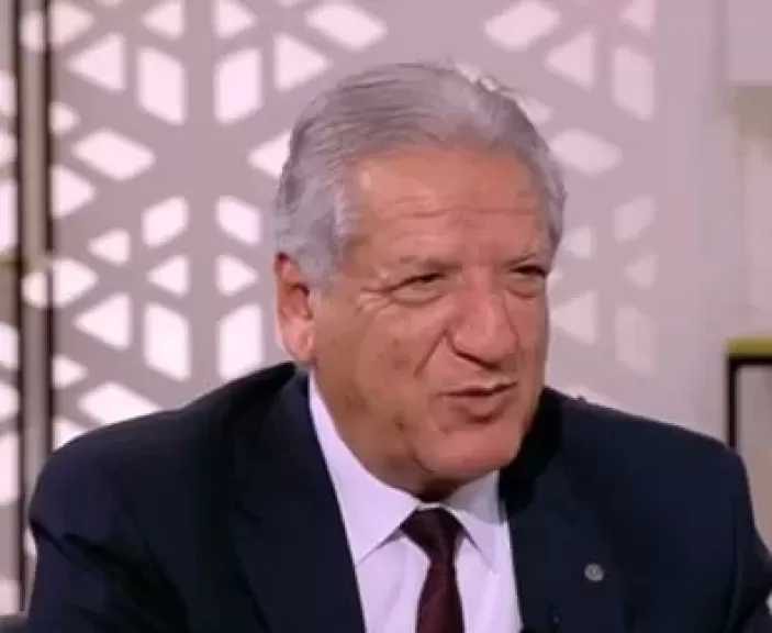 فخري الفقي: في السنوات الـ4 المقبلة يجب ألا تقل زيادات الأجور عن 20% حتى يشعر المواطن بتحسن
