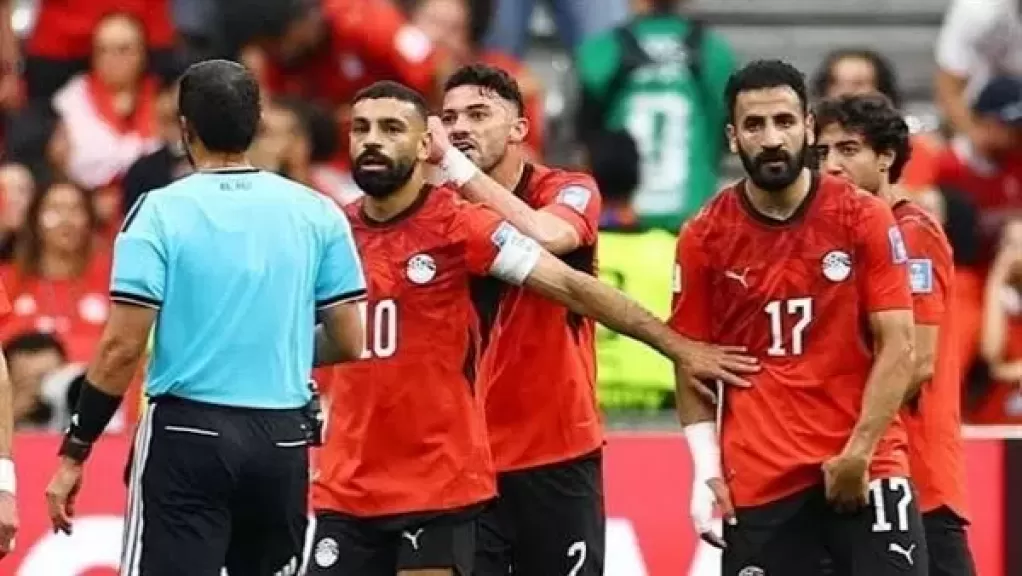 خط أحمر