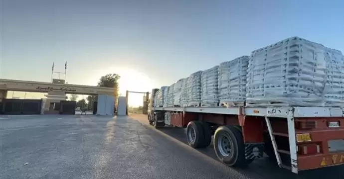 الهلال الأحمر المصري يطلق القافلة 226 من ”زاد العزة” لدعم قطاع غزة
