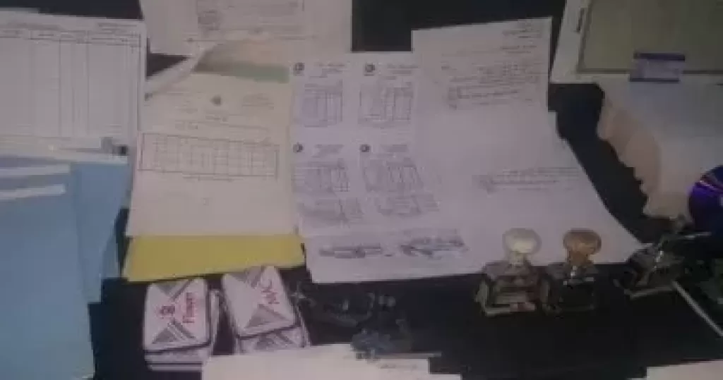 خط أحمر