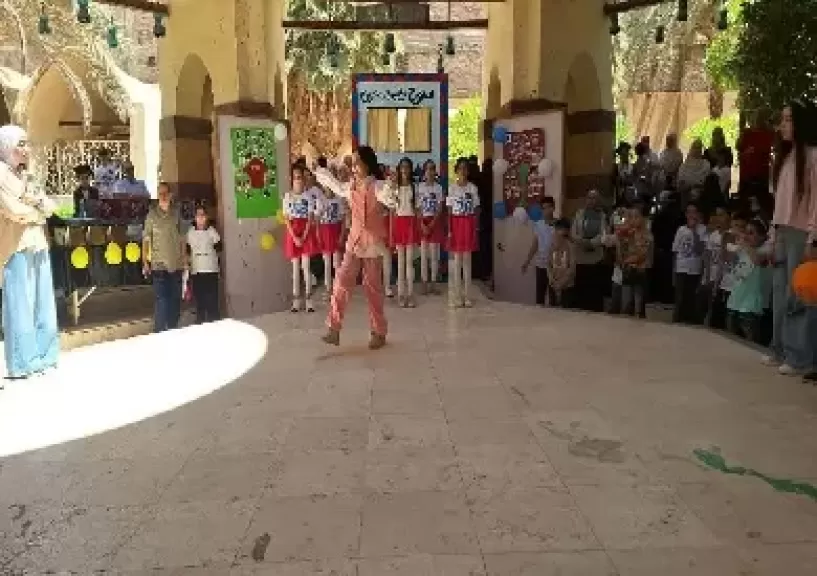خط أحمر