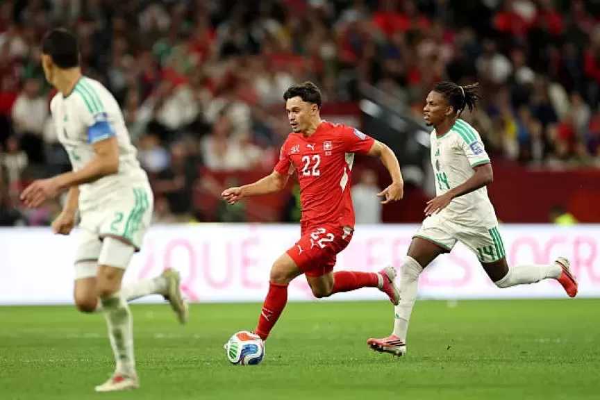 سويسرا تعبر الجزائر بثنائية وتحجز مقعدها في ثمن نهائي كأس العالم 2026