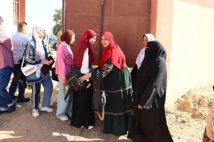 خط أحمر