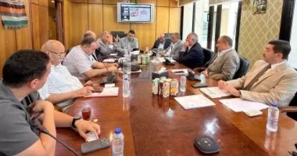 خط أحمر