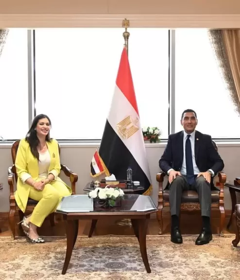 خط أحمر