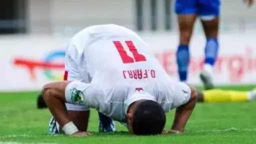 فيفا يرفع قضيتي عمر فرج ولاريتش من قائمة الزمالك