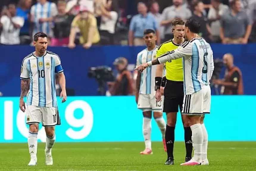 لاعب منتخب مصر السابق: أغلقنا الملعب أمام ميسي.. لكننا عانينا في آخر 10 دقائق