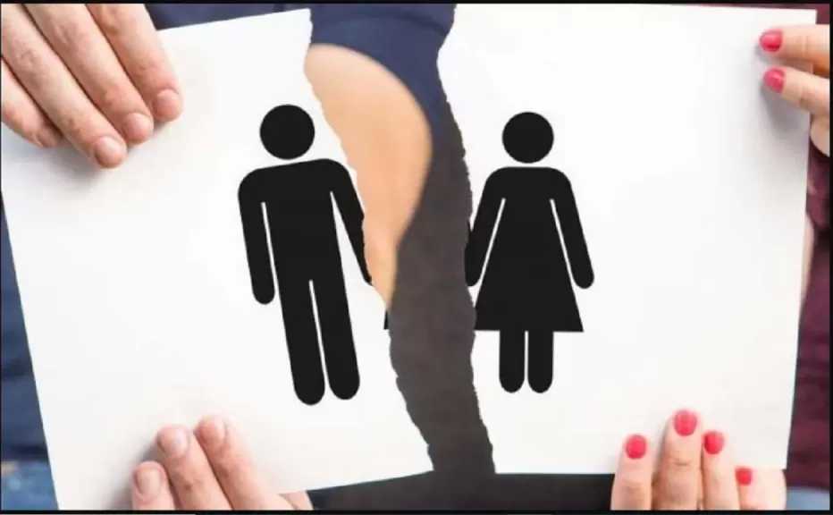خدعها بالزواج واستولى على مليون جنيه ثم اختفى.. صيدلانية تقاضي زوجها أمام محكمة الأسرة