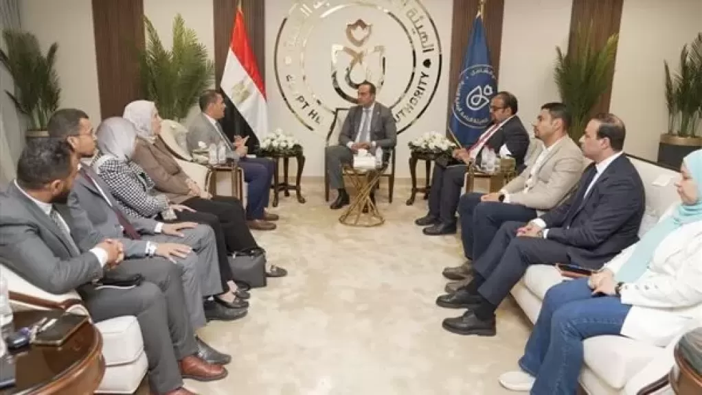 خط أحمر