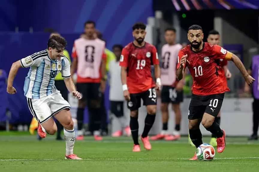 شوقي غريب: إحراج الأرجنتين أعاد للأذهان مواجهة البرازيل.. وصلاح الأفضل في منتخب مصر