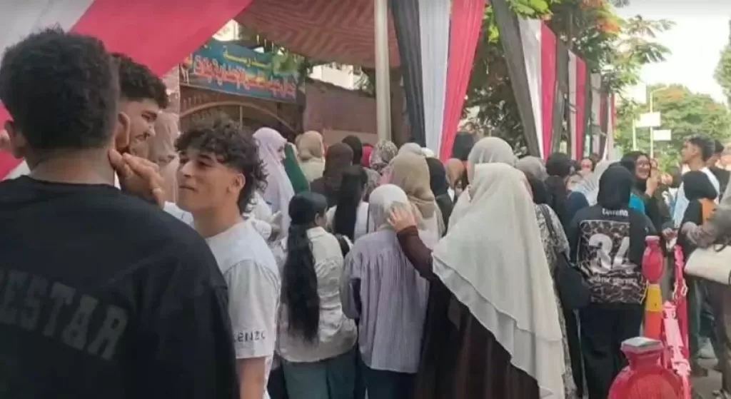 خط أحمر