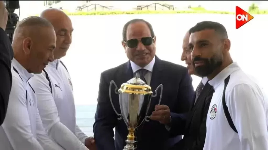 خط أحمر