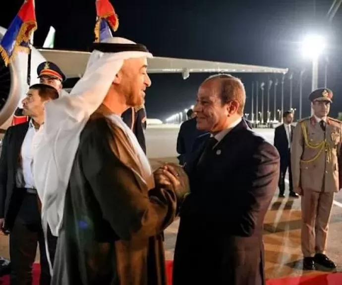 خط أحمر