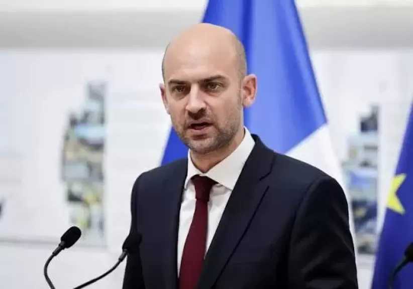 وزير خارجية فرنسا: الوضع في هرمز شديد الانفجار.. وقواعدنا في الشرق الأوسط آمنة