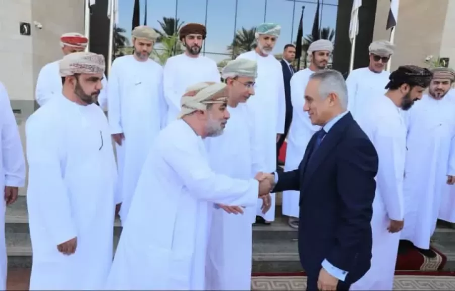 خط أحمر