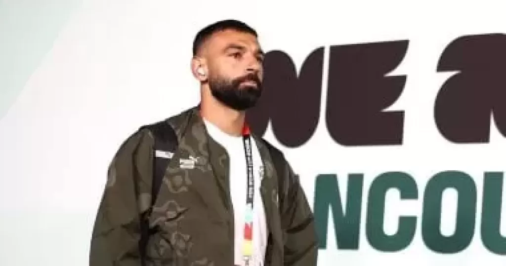 خط أحمر