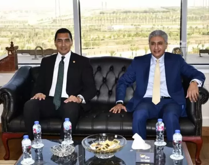 خط أحمر