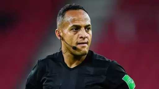 فيفا يحدد حكم مباراة الأرجنتين وإنجلترا في نصف نهائي المونديال