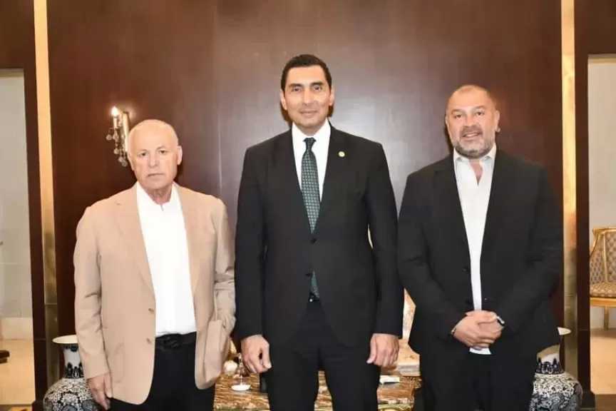 وزير الشباب يبحث استعدادات المنتخب الوطني ومستجدات ملف الشراكات بين الأندية الجماهيرية والقطاع الخاص