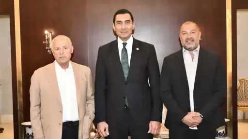 وزير الشباب يبحث استعدادات المنتخب الوطني ومستجدات ملف الشراكات بين الأندية الجماهيرية والقطاع الخاص