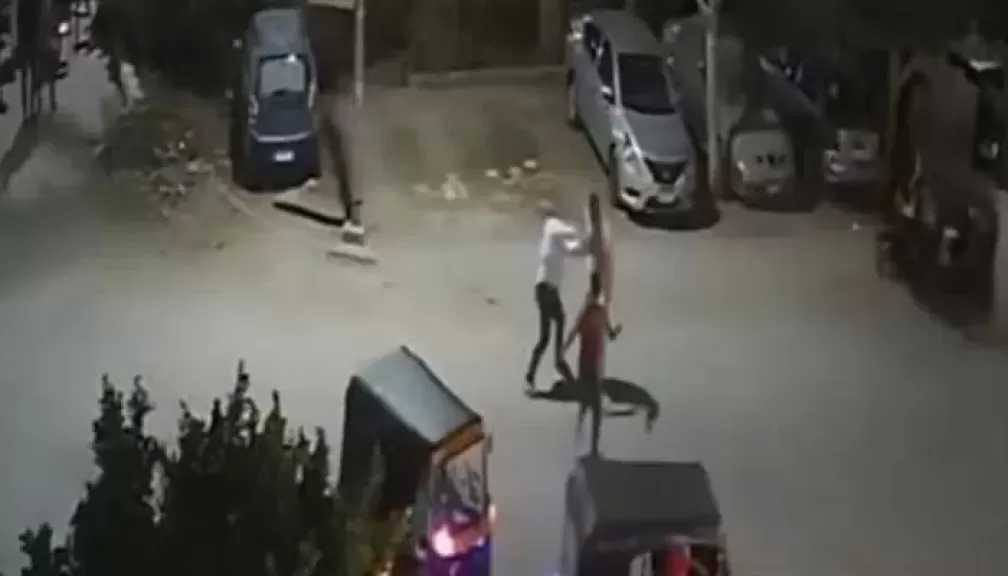 إحالة أوراق أب وابنه للمفتي في اتهامهما بقتل شاب دافع عن مسنة بحلوان