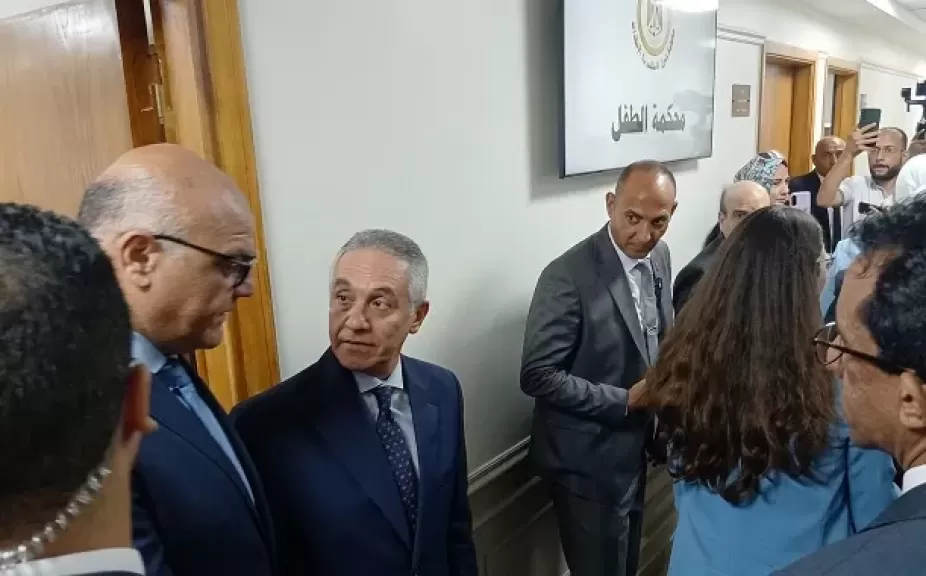 خط أحمر