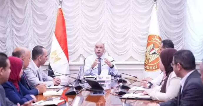 وزير العمل يتابع الاستعدادات النهائية لإطلاق منصة العمل الرقمية