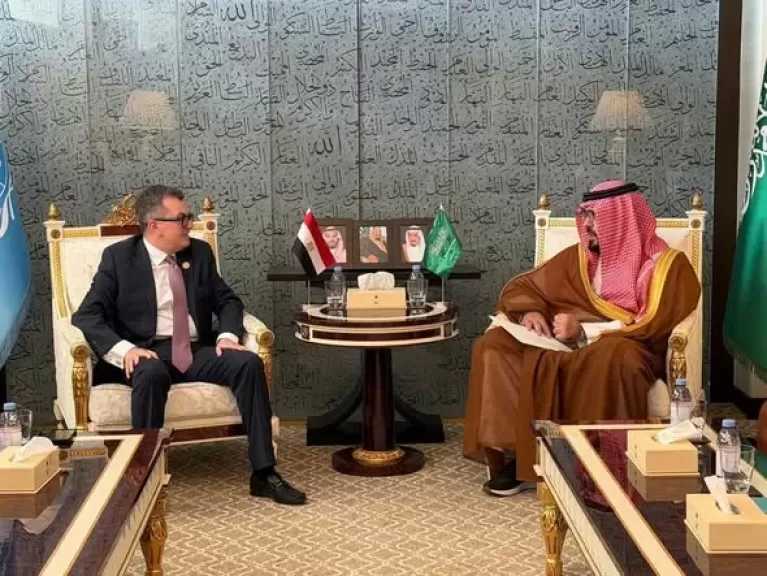 د. أحمد رستم: مباحثات مكثفة لتعزيز فرص التعاون في القطاعات الواعدة لزيادة تنافسية الاقتصاد والصادرات