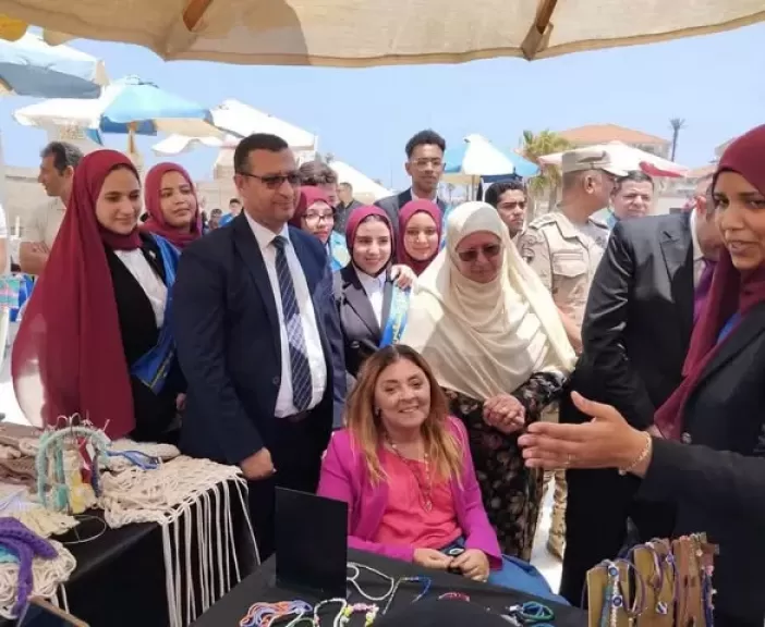خط أحمر