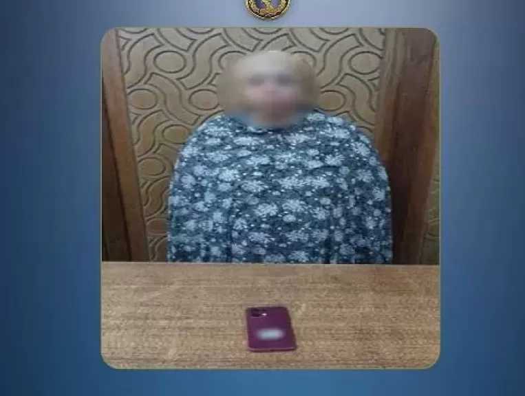 لتحقيق أرباح مالية.. ضبط صانعة محتوى بتهمة نشر فيديوهات خادشة للحياء في الإسكندرية