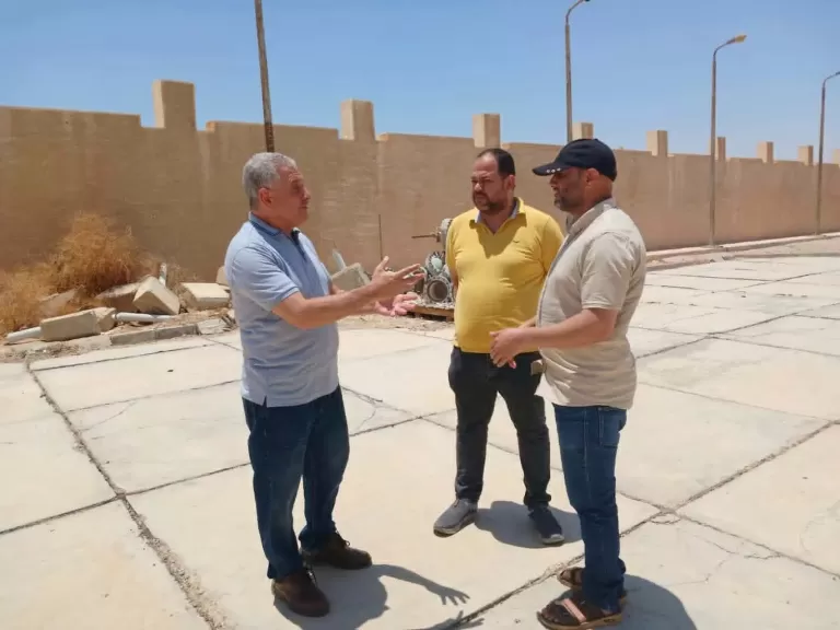 خط أحمر