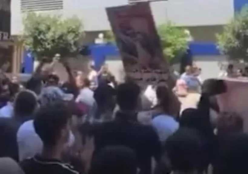 الأمن يكشف ملابسات تجمع أهالي متوفى في دسوق للمطالبة بضبط شقيق المتهم