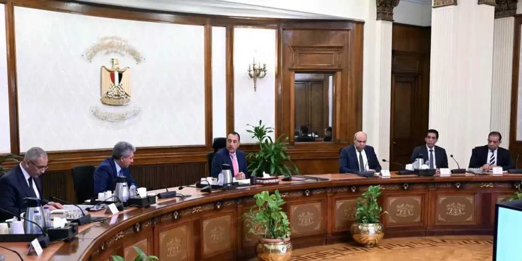 وزير السياحة والآثار: التطبيق التجريبي لمنظومة إصدار التأشيرة الإلكترونية باستخدام تقنية (QR Code) اعتبارًا من أغسطس المقبل