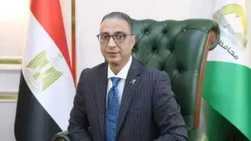 محافظ الجيزة يوجه بغلق مخازن فرز المخلفات والخردة المخالفة بطريق المنصورية