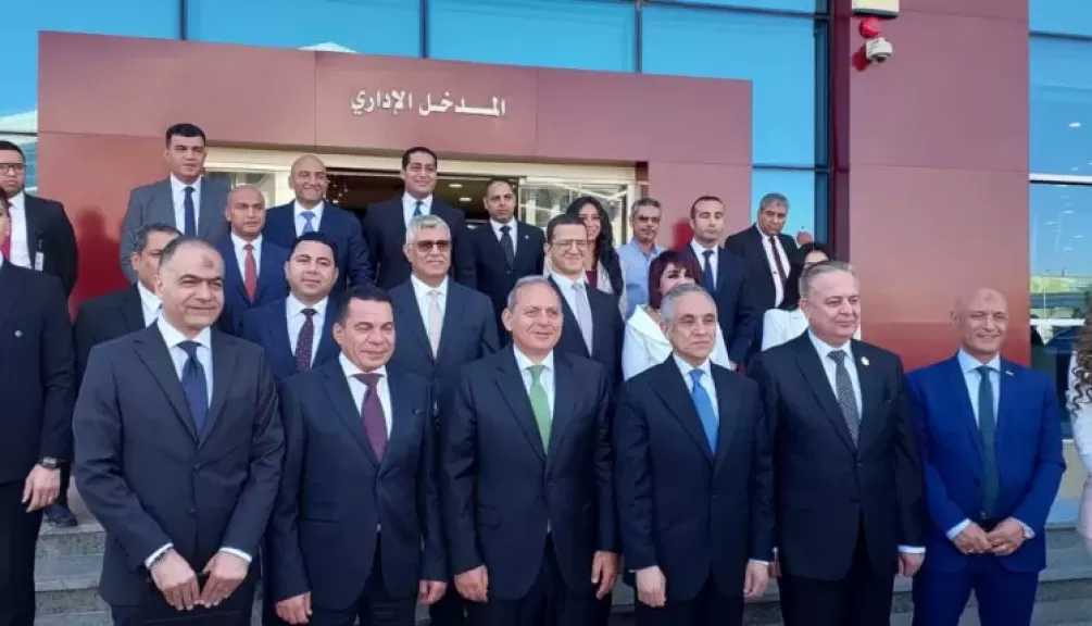 بحضور هشام عكاشة.. وزير العدل يفتتح فرع توثيق جديد داخل بنك مصر بالتجمع الخامس.. «صور»