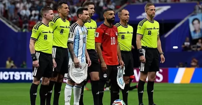 ميسي يمنح الضوء الأخضر لضم محمد صلاح إلى إنتر ميامي