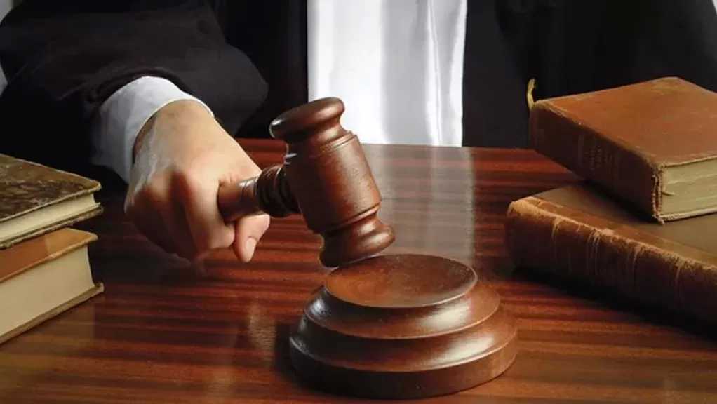 تأجيل محاكمة المتهم باختراق كاميرات منزل زوجين ونشر تسجيلات خاصة عبر الإنترنت لأول نوفمبر