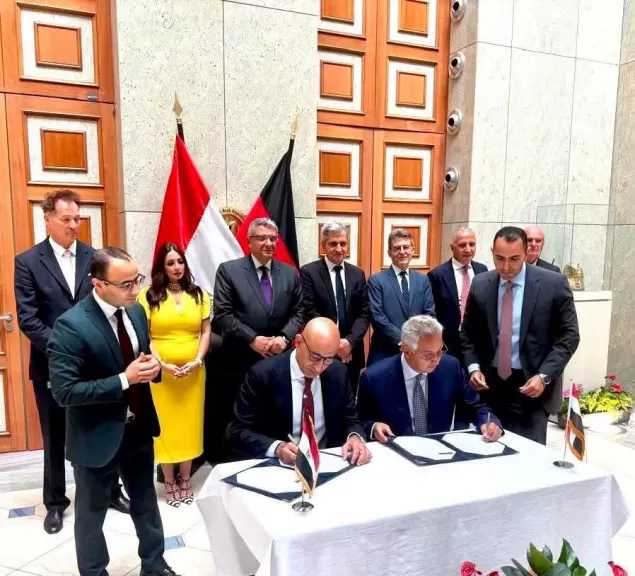 وزير التربية والتعليم يوقع خطاب نوايا مع وزير الدولة للتعليم والشئون الثقافية بولاية ساكسونيا الحرة الألمانية
