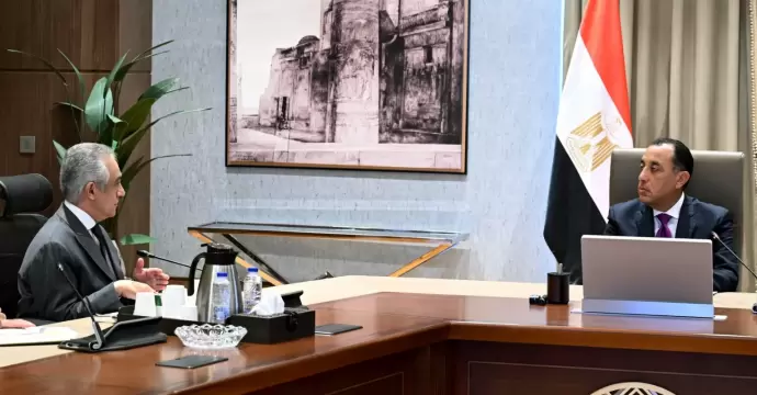 رئيس الوزراء يتابع آخر مستجدات تطوير خدمات الشهر العقاري والتوثيق
