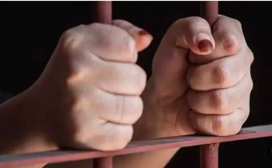 حيثيات تأييد سجن أب 7 سنوات بتهمة قتل طفله: صفعه على رأسه بسبب خلافات زوجية