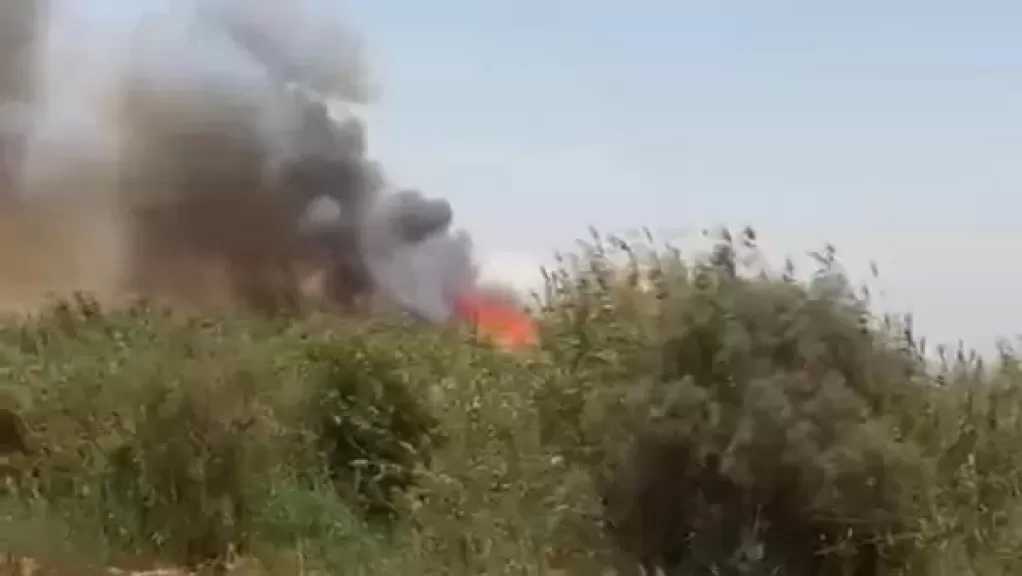 الحماية المدنية وشركة المياه بسوهاج تحاصران حريقا بمزرعة الصرف الصحي في الكولا