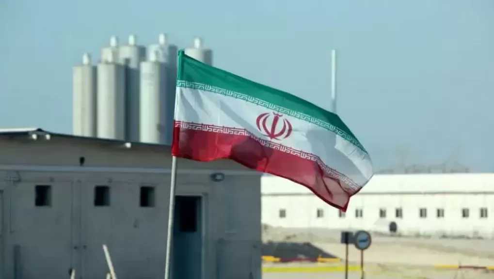 إيران تتوعد واشنطن بتوسيع نطاق الحرب بحال استهداف منشآتها النووية