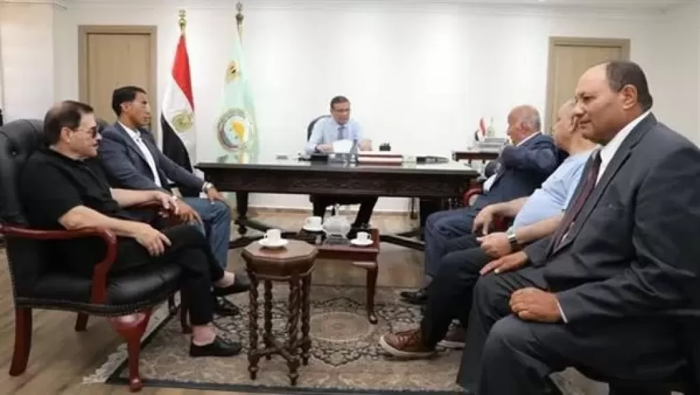 خط أحمر