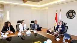 وزير التخطيط: قطاع الكهرباء يمثل نموذجًا ناجحًا للتعاون المؤسسي... وزير التخطيط: قطاع الكهرباء يمثل نموذجًا ناجحًا للتعاون المؤسسي والشراكات التمويلية المبتكرة
