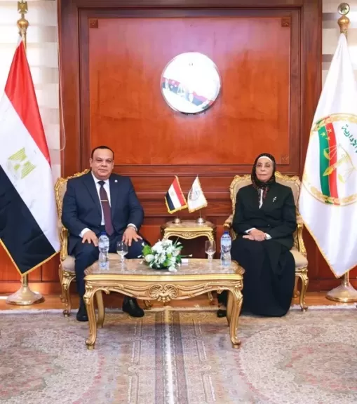 خط أحمر