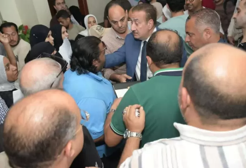 خط أحمر