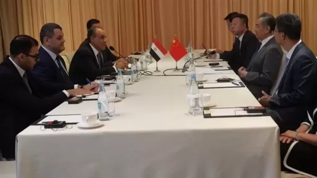 خط أحمر