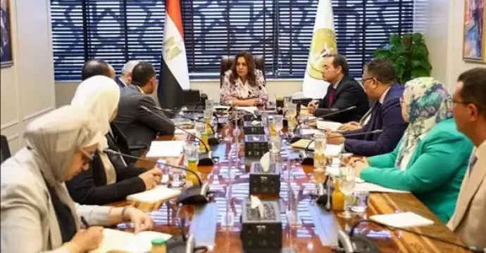 وزيرة التنمية المحلية والبيئة تبحث مع الاتحاد الدولي لصون الطبيعة تطوير المحميات