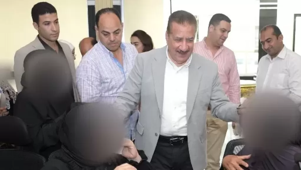 خط أحمر